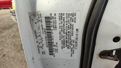 03-11 Ford Crown Vic Driver Left Front Spindle Steering Knuckle With Wheel Hub