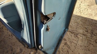75 Cutlass Supreme Passenger Right Front Door Latch Wth Rods/Cables 2 Door Coupe