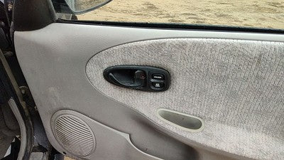 1999 Saturn Sl2 Passenger Right Front Door Trim Panel With Switches Gray