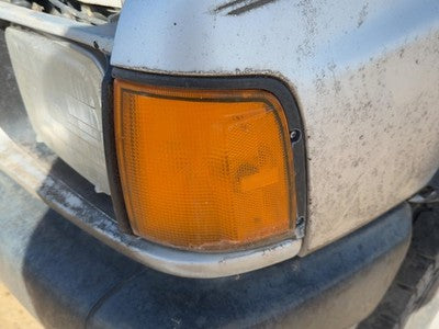 1988-1995 Isuzu Pup Driver Left Front Turn Signal Light Lamp Oem Fender Mounted