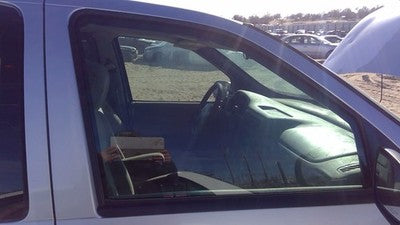 1997-2005 Chevy Venture Passenger Right Front Side Window Door Glass Oem