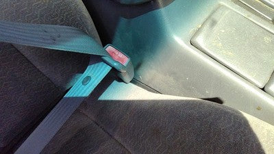1999 Toyota Camry Passenger Right Front Seat Belt Buckle Receiver Oem Gray 10