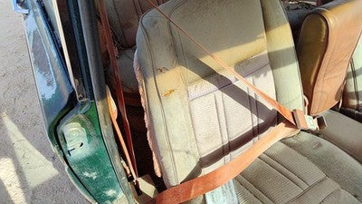 84 Jeep Grand Wagoneer Passenger Right Front Seat Belt Retractor Shoulder Brown