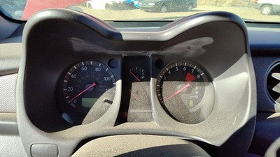 2004 Mitsubishi Outlander Speedometer Cluster Instrument Gauges Panel Oem Dash