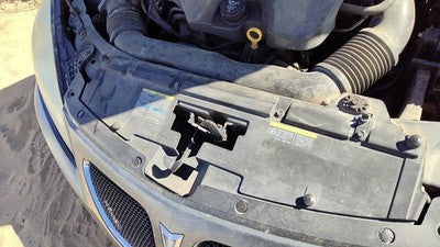 2005-2010 Pontiac G6 Top Plastic Cover Above Radiator Support Sight Shield Oem