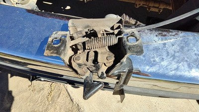 1999-2007 F250 Super Duty Hood Latch Assembly With Bracket Oem