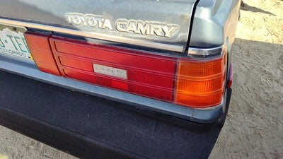 1985-1986 Toyota Camry Passenger Right Tail Light Oem Brake Lamp Rear 8155032121