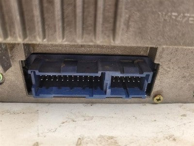 2004 Saturn Vue Oem Stock Stereo Radio Am-Fm-Cd Player With Mp3 Single Disc