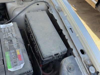 05-07 Ford Fivehundred Engine Fuse Box Power Distribution Panel Oem 3.0L Dohc