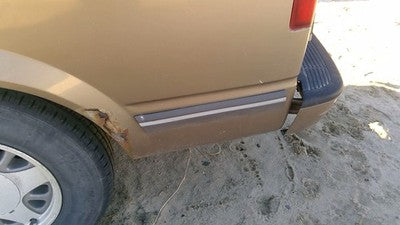 1995 Chevy Astro Driver Left Rear Moulding On Quarter Panel Oem Brown