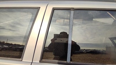93-98 Grand Cherokee Passenger Right Rear Vent Window Back Door Glass With Frame