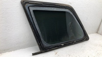 05-10 Grand Cherokee Passenger Right Rear Quarter Glass Back Side Window Oem