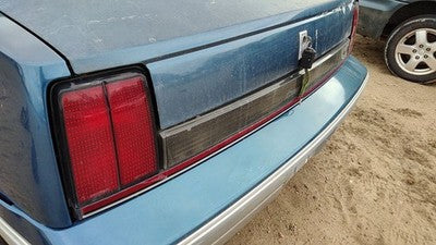 89-91 Cutlass Calais Complete Tail Light Assembly Set 3 Piece Left Right Center