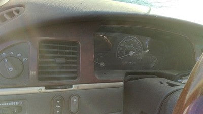 2003-2004 Lincoln Town Car Trim Bezel Around Speedometer Oem Dash Surround Panel