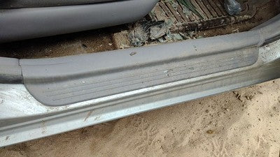 2005 Toyota Camry Passenger Right Lower Sill Step Moulding Trim Panel 95 Stone