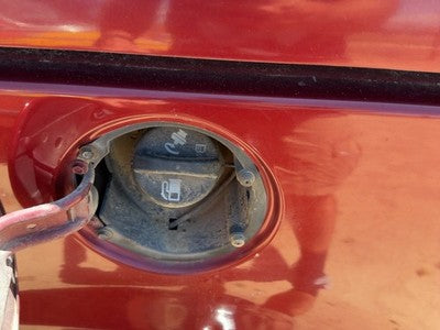 2001-2005 Chevy Venture Fuel Filler Neck Assembly With Gas Cap Oem 25827595