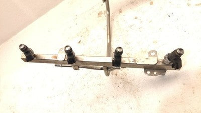 2010-2014 Chevy Tahoe Complete Fuel Rail With Injectors Set Loaded Oem 5.3l