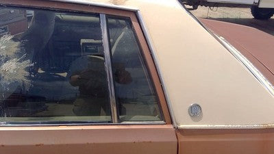 77-79 Lesabre Driver Left Rear Vent Window Small Back Door Glass With Frame
