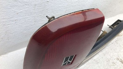 1988-1991 Olds Cutlass Cierra Driver Left Tail Light Brake Lamp Oem Rear
