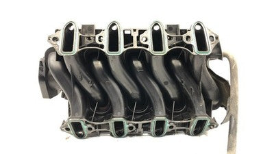 10-14 Chevy Tahoe Intake Manifold with Bolts Hardware OEM 5.3L 12638038