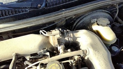 1996-1997 Saturn Sl1 Throttle Body Valve Oem With Sensors 1.9L Sohc 21006941
