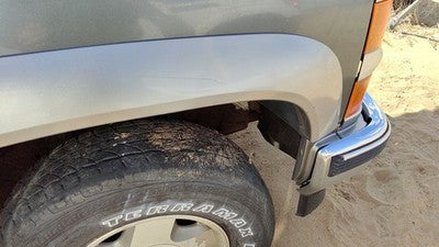 1992-1999 Chevy Suburban Passenger Right Front Flare Moulding From Fender Oem