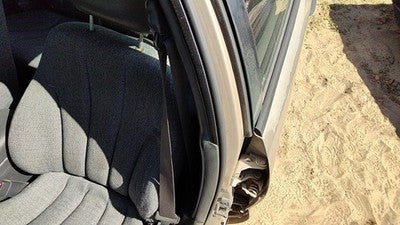 03-05 Chevy Cavalier Driver Left Front Seat Belt Retractor Oem Shoulder Gray 12C