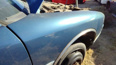 1988-1991 Olds Cutlass Cierra Passenger Right Front Fender Oem Blue 12398096
