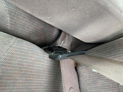 92-97 Ford F250 Driver Left Front Seat Belt Buckle Receiver Oem Brown Rk