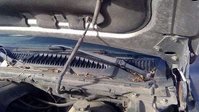 2001 2002 Chevy Tahoe Driver Left Windshield Wiper Arm Oem Blade Lever