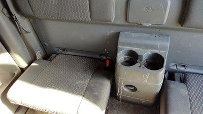 2004-2006 Gmc Canyon Rear Center Console Cup Holder Jack Cover Dark Pewter 19J
