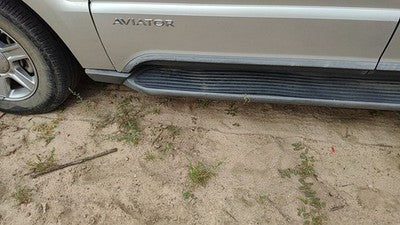 2003 Lincoln Aviator Driver Left Side Step Running Board Oem