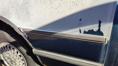 1989 Olds Cutlass Cierra Passenger Right Rear Upper Moulding On Quarter Panel