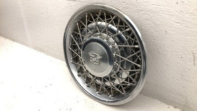 1980-1984 Deville Sedan Hub Cap Wheel Cover Oem