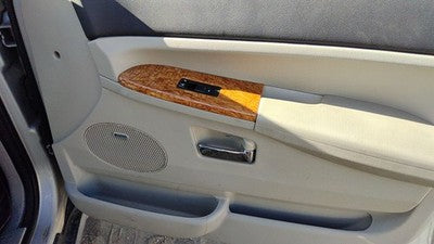 08-09 Grand Cherokee Passenger Right Front Door Trim Panel With Switches Gray D1
