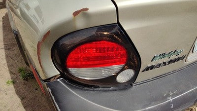 2000-2001 Nissan Maxima Driver Left Outer Tail Light Brake Lamp Oem Rear