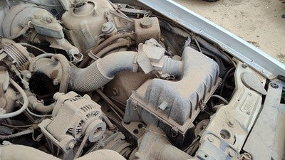 1991 Volvo 740 Complete Air Intake Filter Box Housing With Tube Oem 2.3L
