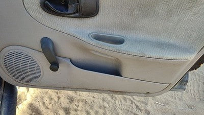 1996-1998 Saturn Sl1 Passenger Right Front Door Trim Panel Manual Windows Gray