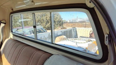 1981-1993 Dodge D350 Sliding Back Glass Rear Window Oem 55134519