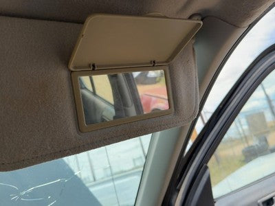 1998 Isuzu Rodeo Passenger Right Sun Visor Oem