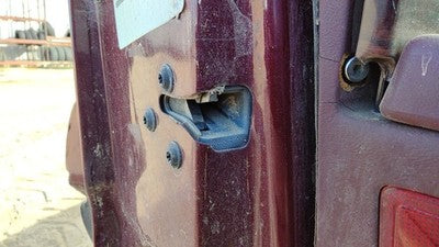 1998 Buick Lesabre Driver Left Front Door Latch With Rods/Cables Oem