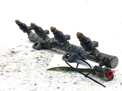 1995-1999 Mitsubishi Eclipse Complete Fuel Rail with Injectors Set Loaded 2.0L