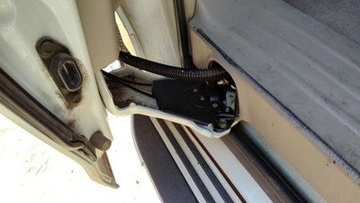 2004 Toyota Sienna Passenger Right Rear Door Lower Roller Assembly Oem Back
