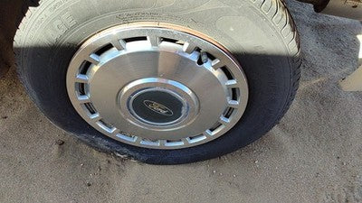 1984-1985 Ford Tempo 13 Hub Cap Wheel Cover Oem 1 E43z1130a