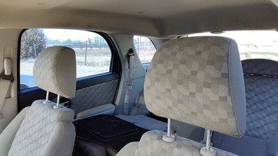 2007 Chevy Equinox Pair Of Front Headrests Oem Left Right Set Seat 19150771