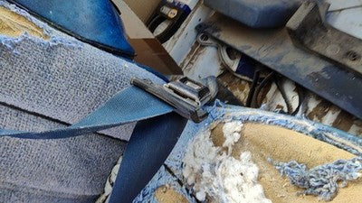 1996 Ford F350 Passenger Right Front Seat Belt Buckle Receiver Oem Blue