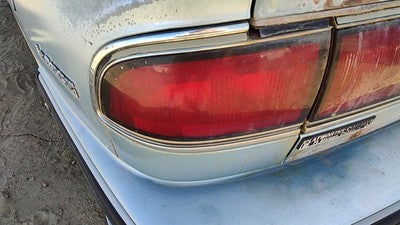 1992-1996 Buick Lesabre Driver Left Tail Light Brake Lamp Oem Rear 05977652