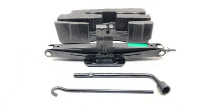 2010-2012 Hyundai Santa Fe Jack Assembly With Tool Kit Set Oem 91092B000