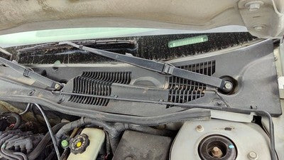 2000 Chevy Malibu Windshield Wiper Cowl Vent Trim Panel Oem Cover