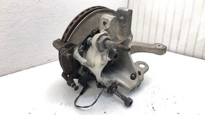 1986-1987 Chevy Corvette C4 Driver Left Rear Knuckle Assembly Stub Axle With Hub